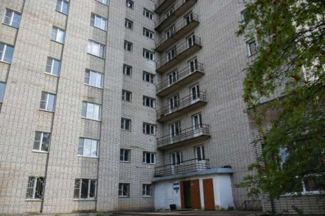 В университетском общежитии на улице Саши Устинова в Великом Новгороде приведут в порядок помещения второго и третьего этажей.