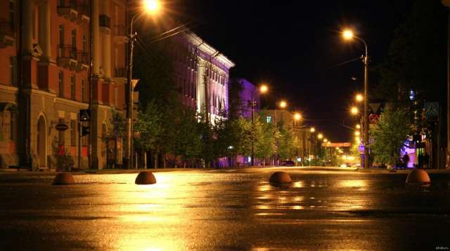 На работы по содержанию уличной сети освещения московский подрядчик получит 43,4 млн рублей.
