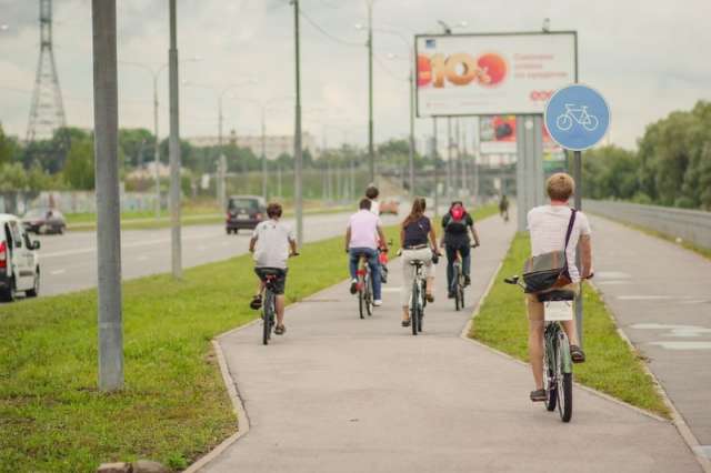 Велодорожка на всём протяжении Колмовской набережной должна появиться согласно схеме развития велоинфраструктуры Генерального плана Великого Новгорода.