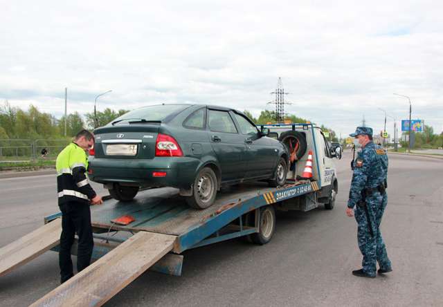 Транспортное средство было арестовано и изъято