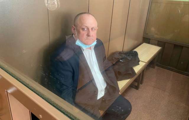 Суд продлил на два месяца арест главе Солецого района