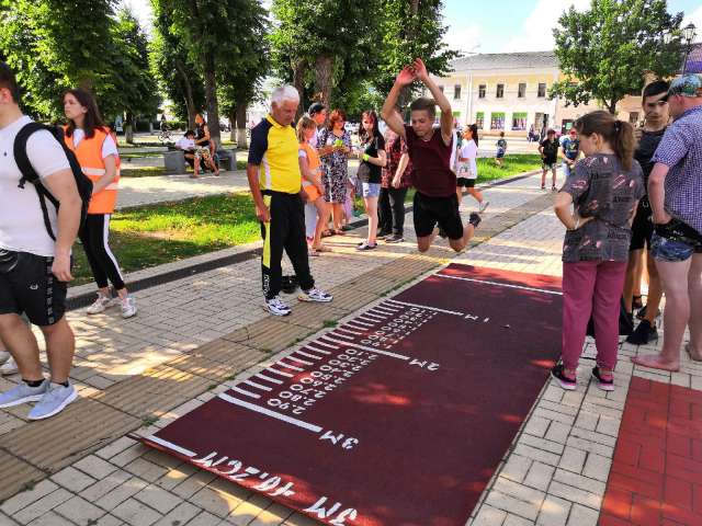 День молодежи старая русса. День молодежи старая русса. День молодежи старая русса. С праздником молодежи. Молодежь новороссийска.