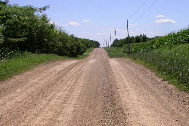 В 2021 году начаты работы по ремонту гравийного участка на дороге Хвойная – Пестово в Пестовском и Хвойнинском районах, завершить которые планируется в II квартале 2022 года