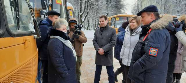 Для большего охвата населённых пунктов два дополнительных автобуса направлены в Борковскую и Савинскую школы.