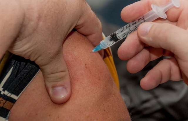 Более 280 тысяч жителей Новгородской области привились против гриппа