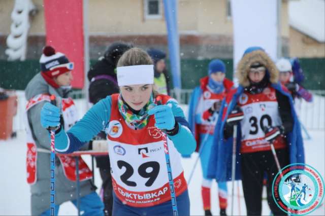 На зональном этапе XI Зимней спартакиады учащихся Ксения Шорохова заняла второе место в гонке на 10 километров классическим стилем.
