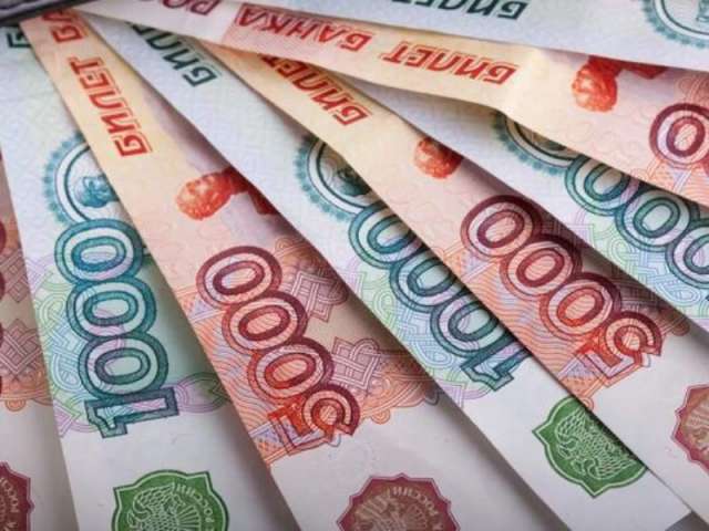 «Покупательница» сообщила женщине, что якобы уже перевела предоплату 100 тысяч рублей, и теперь эти деньги нужно обналичить, чтобы «задокументировать операцию и получить чек».