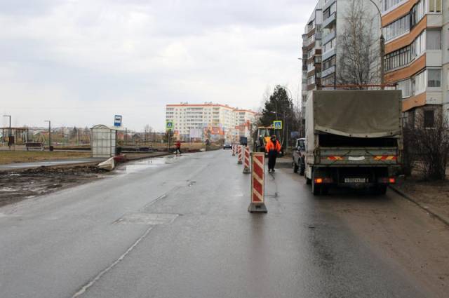 Боровичская компания «Солид» готовится к ремонту улиц Коровникова и Зелинского.