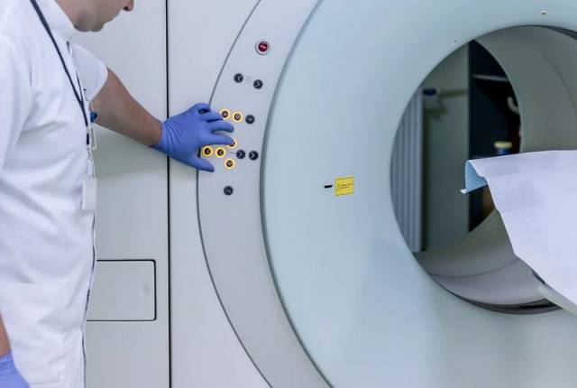 Магнитно-резонансный томограф поставят и в Новгородскую областную больницу.