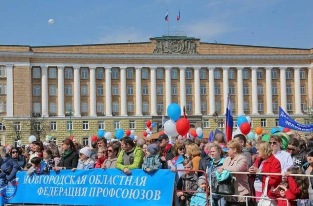 Праздничная программа 1 мая в Великом Новгороде стартует с 11.45.