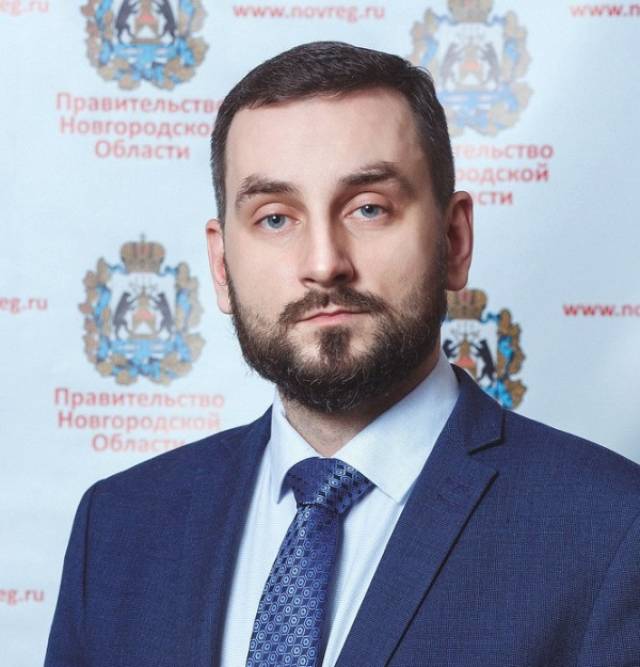В январе Михаил Киблер приступил к работе в правительстве региона, с февраля 2022 года исполнял обязанности руководителя минцифры.