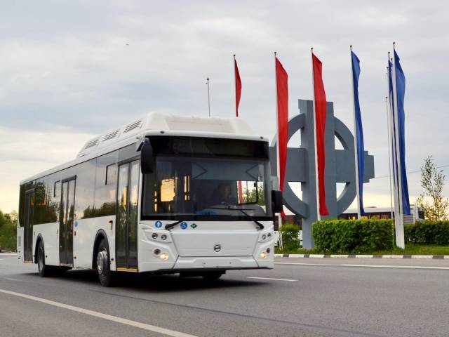 Внесены изменения в расписания движения автобусов на пригородном маршруте №129А, курсирующего от автовокзала Великого Новгорода до Ермолинского кладбища и в обратном направлении.