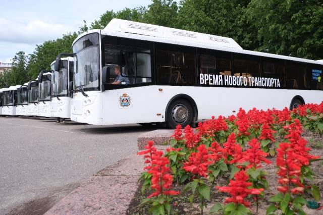 Автобусы выйдут на линию в июле – после технического обслуживания и постановки на регистрационный учёт.