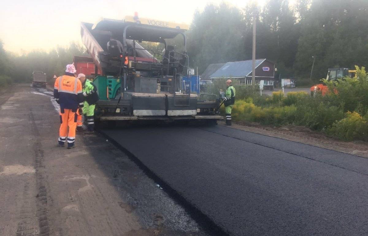 На ремонт обеих дорог направили около 220 млн рублей.