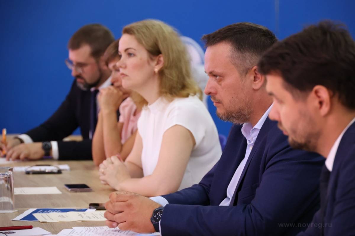 Андрей Никитин принял участие в заседании попечительского совета Чудовского техникума.