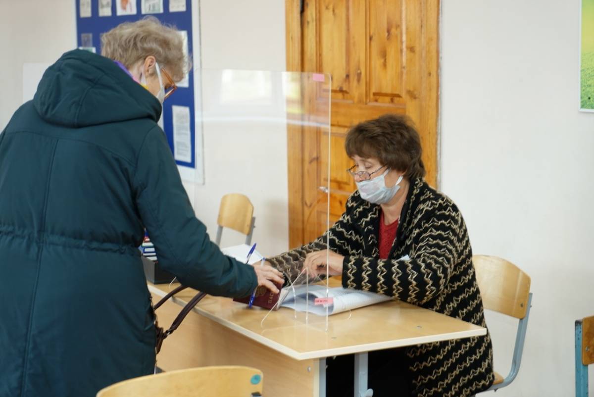 В Новгородской области явка на выборах губернатора составила 11,43 %