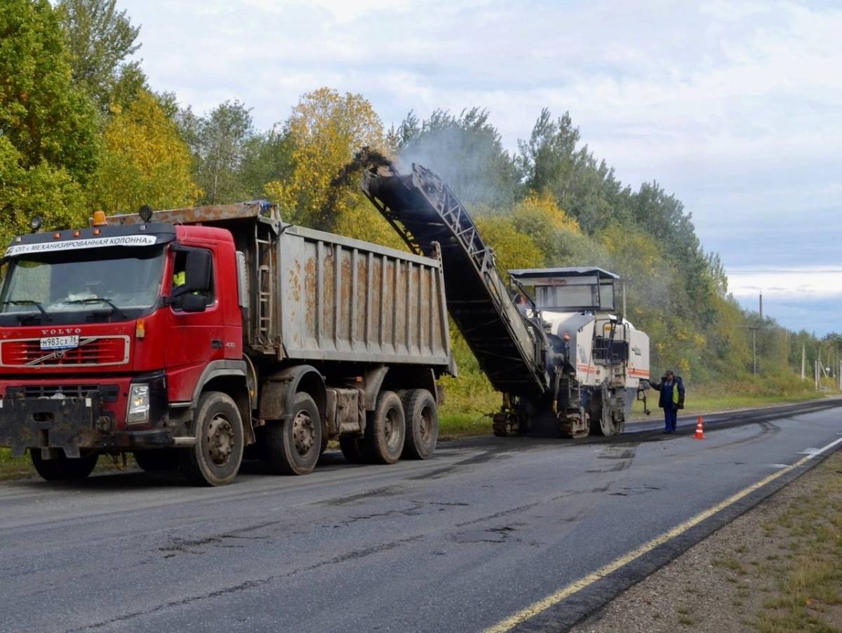 На участке автодороги Великий Новгород – Луга в Новгородском районе начался ремонт