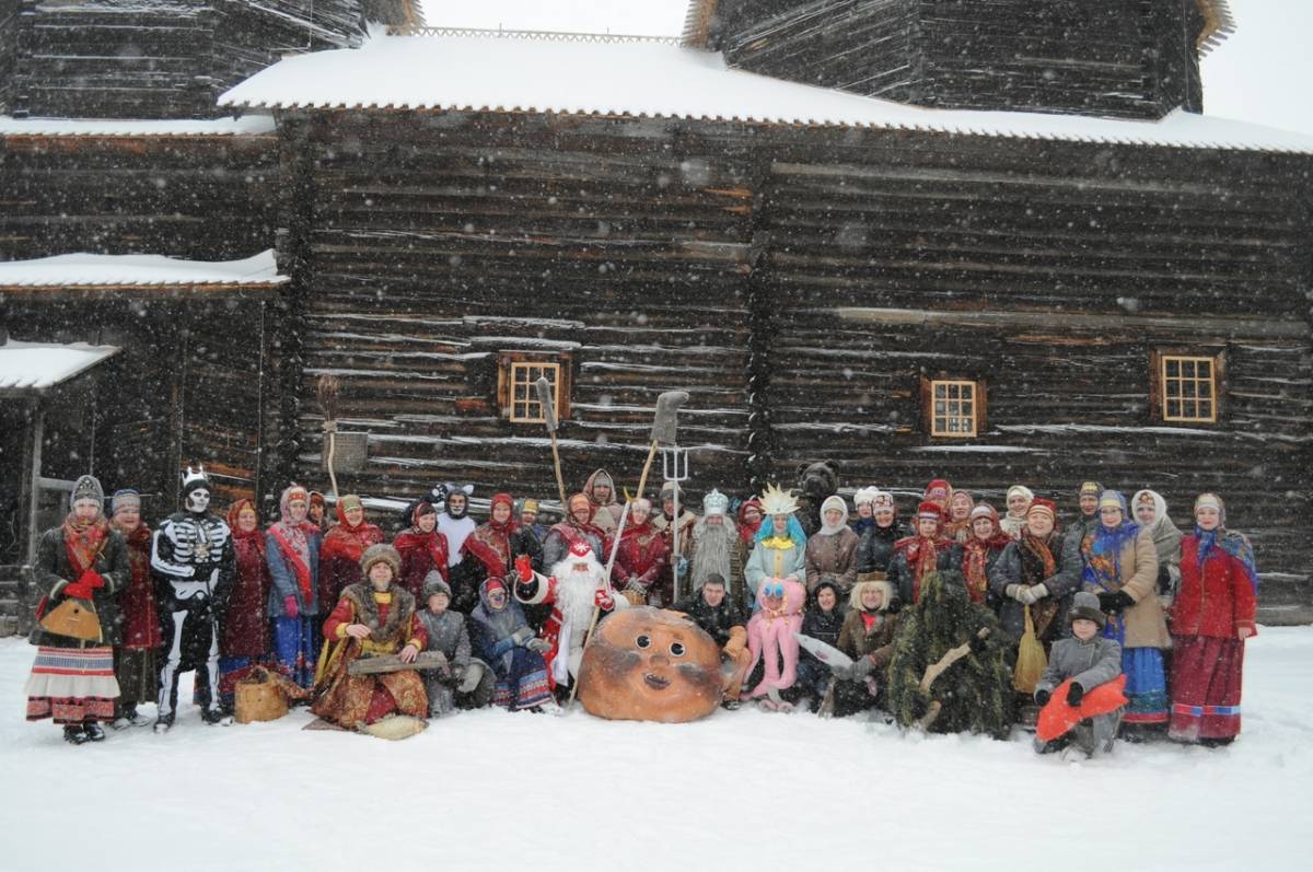 Посетителей музея ждёт встреча с героями любимых с детства сказок – Емелей, Машенькой, Медведем и другими сказочными героями