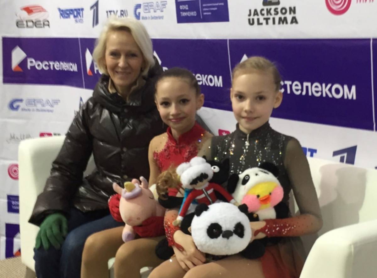 Ксения Фёдорова и София Самуйлик тренируются под руководством Марины Дауб.