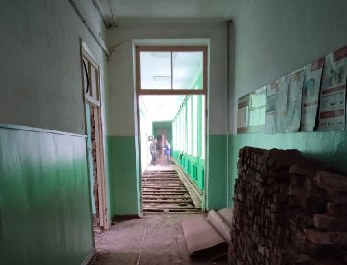 Капитальный ремонт проведут в средней школе №4 Малой Вишеры, школах посёлка Большая Вишера и деревни Бурга.
