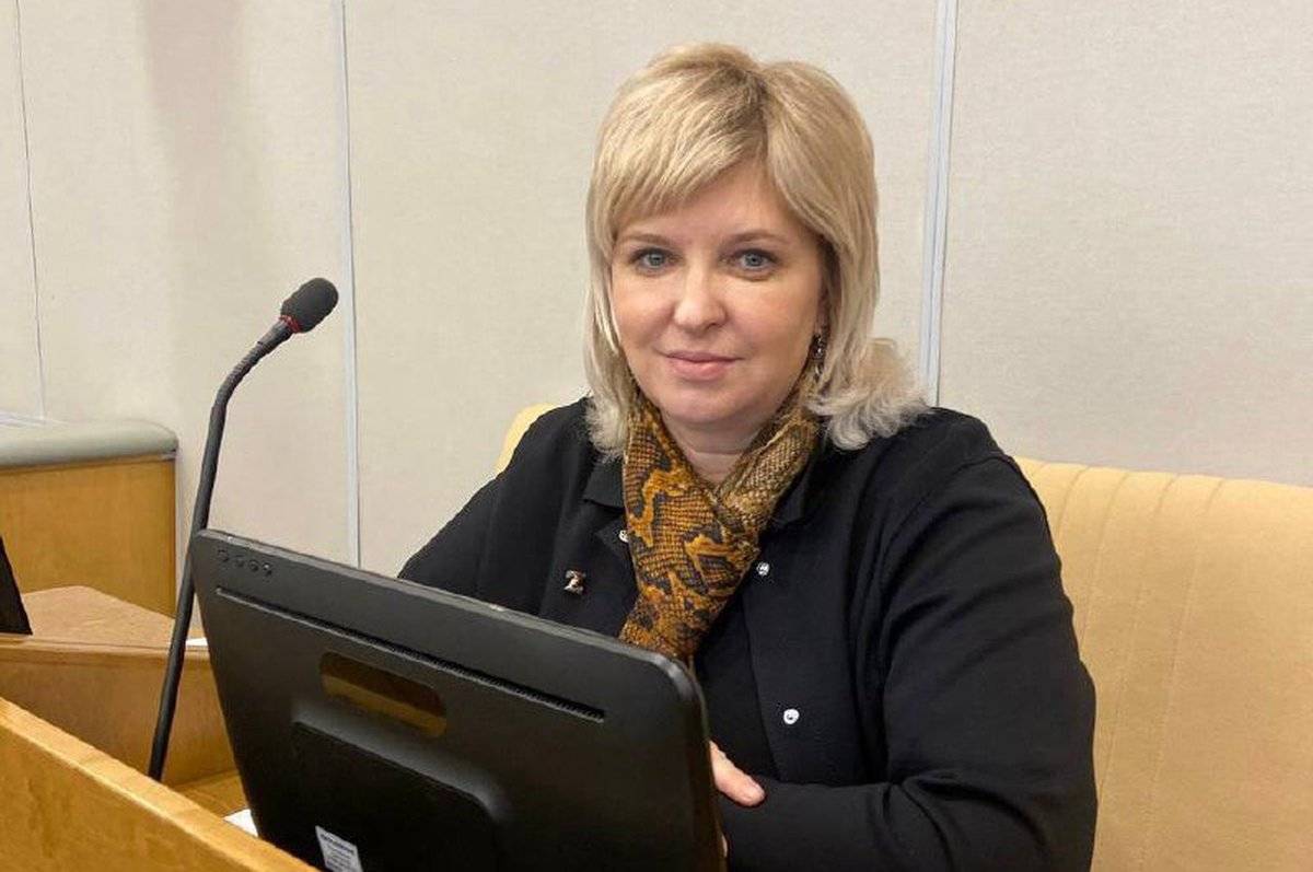 Елена Цунаева напомнила, что доходы бюджета Новгородской области выросли в два раза с 2017 года и составили 70 млрд рублей.