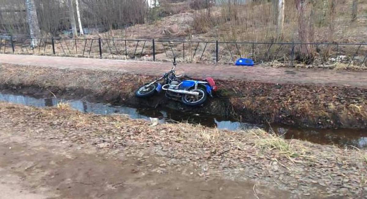 В результате ДТП велосипедист с телесными повреждениями доставлен в Боровичскую ЦРБ