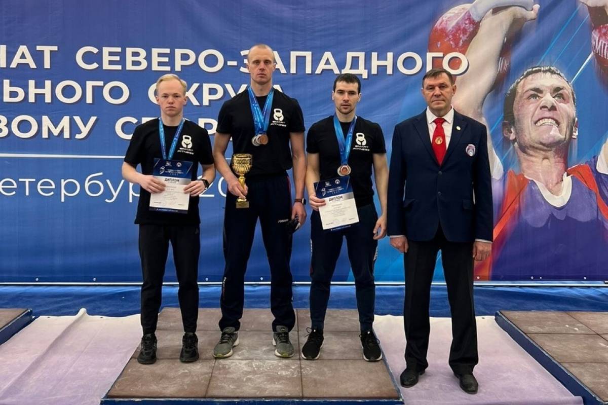 Новгородцы стали бронзовыми призёрами в командной эстафете.
