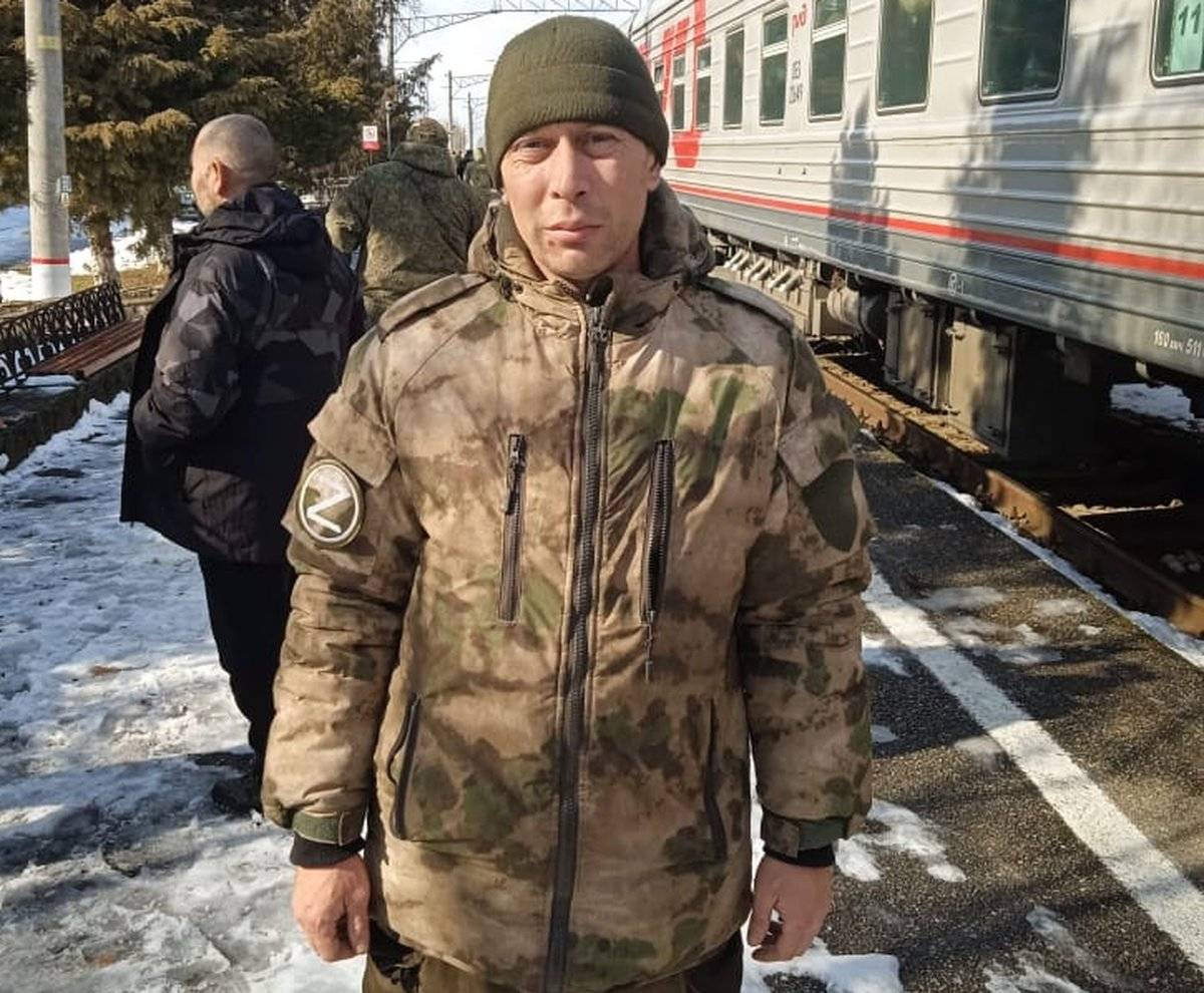 С августа 2022 года Александр проходил военную службу по контракту в зоне СВО.