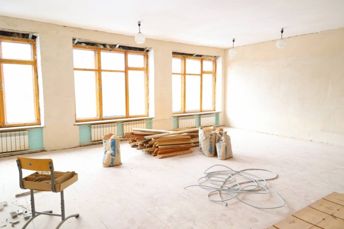В следующем году начнется подготовка документации для ремонта школы №1 в Боровичах