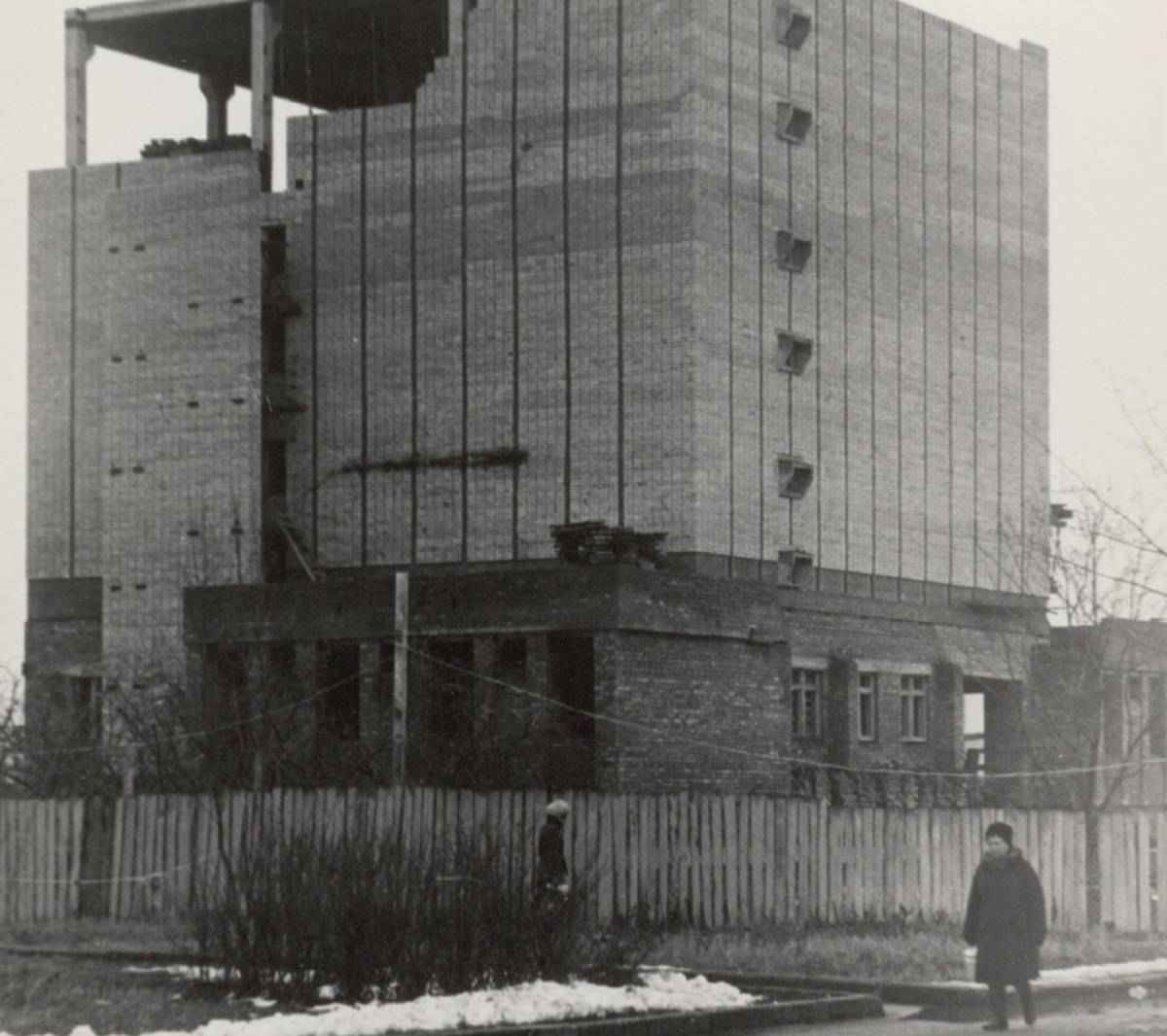 Момент строительства здания архива, декабрь 1979 года.