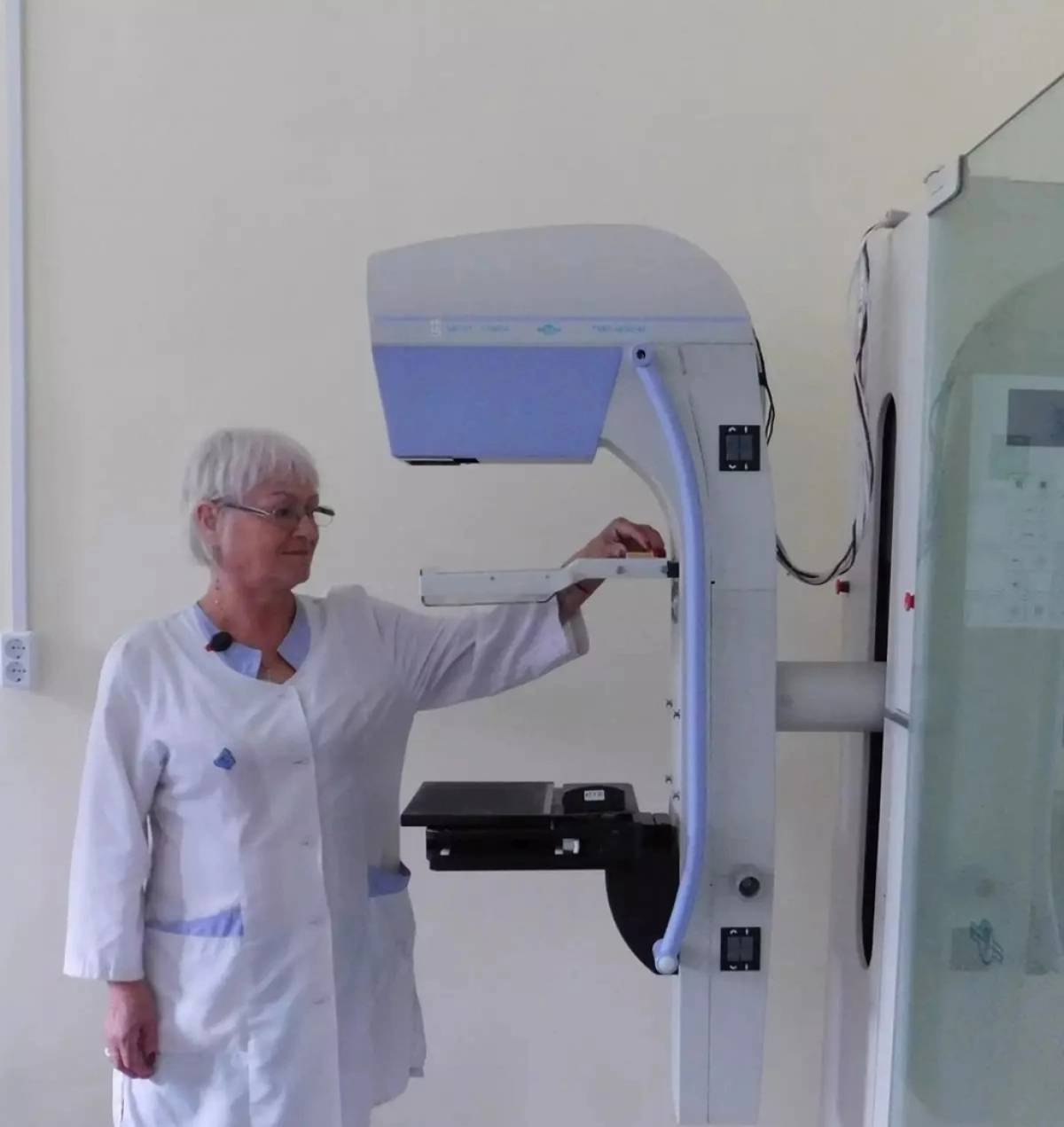В Чудовской ЦРБ завершился ремонт рентгенологического отделения