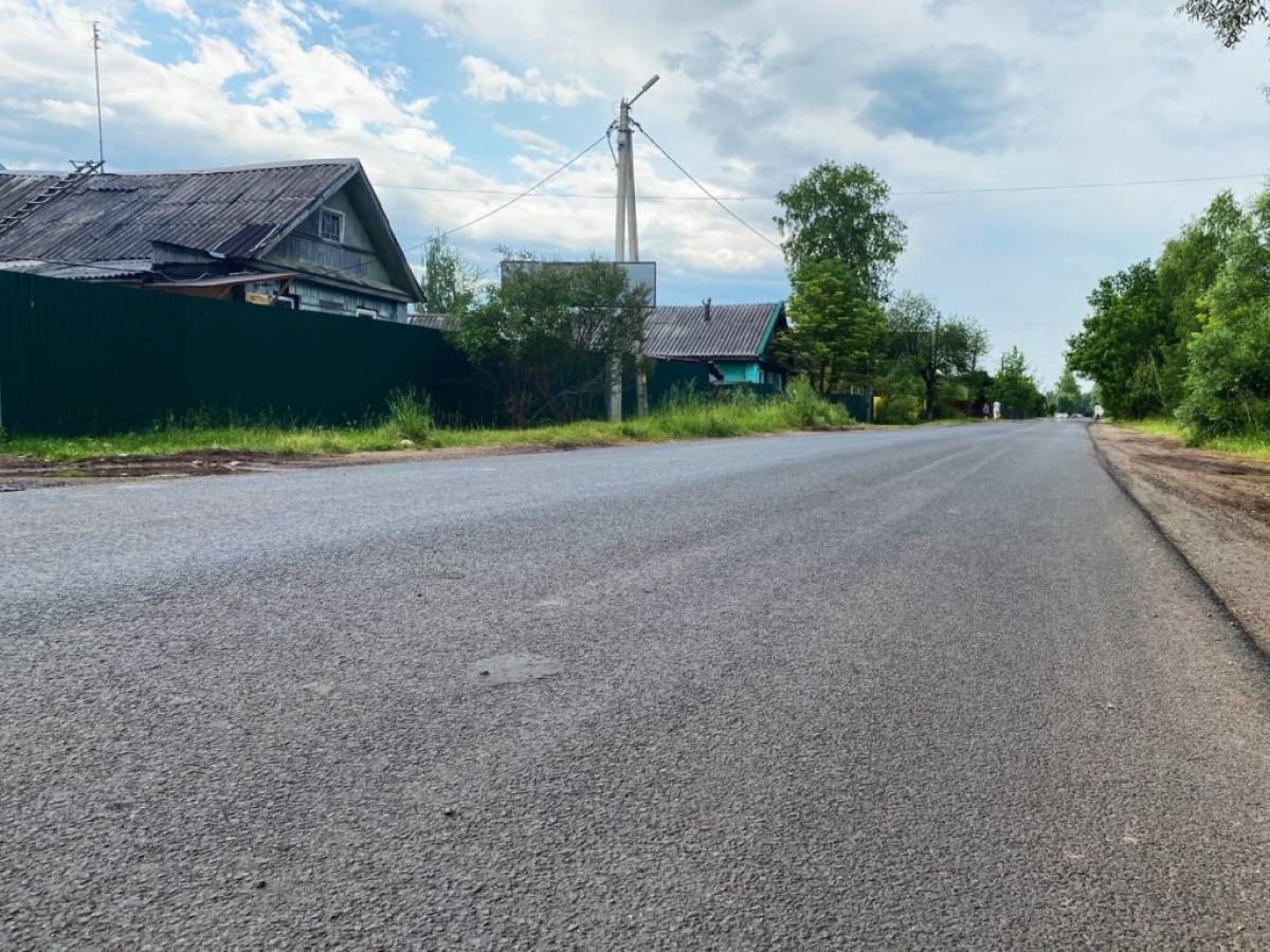 Стоимость ремонта почти двух километров дороги в Старорусском районе составила 25,2 миллиона рублей.