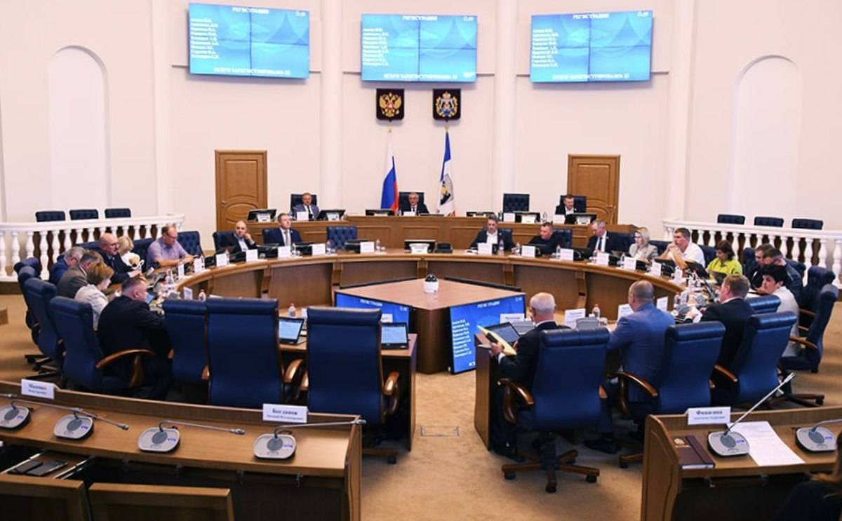 Минприроды региона получит 35 млн рублей, в том числе, на обеспечение семей мобилизованных дровами.