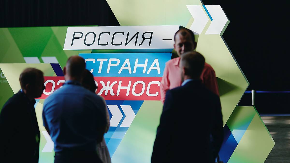 Почти 350 конкурсантов из СЗФО приступили к испытаниям финала конкурса «Лидеры России»
