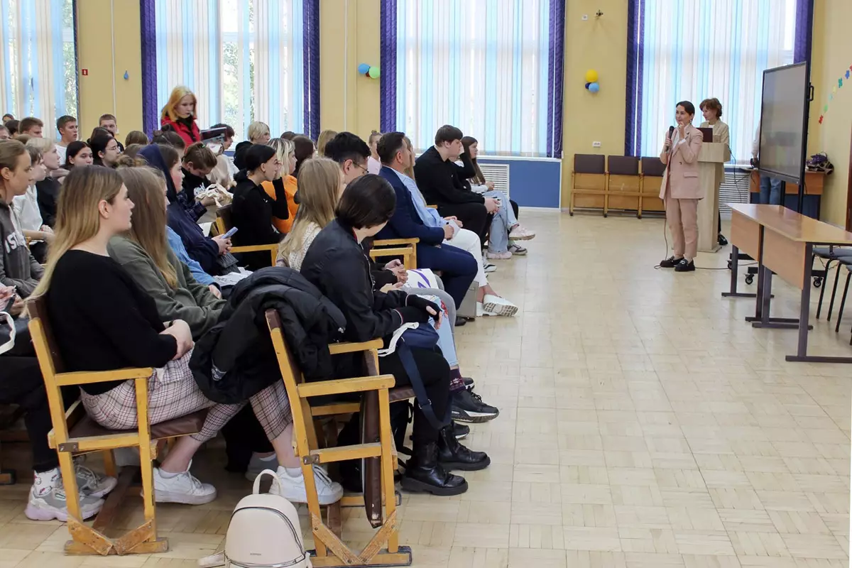 Мероприятия проекта «Шаг вперёд» проводятся в рамках реализации программы комплексного развития молодежной политики в регионах России «Регион для молодых».