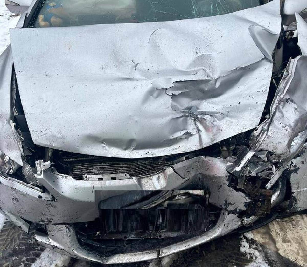 63-летний пассажир автомобиля с закрытой черепно-мозговой травмой доставлен в Боровичскую ЦРБ.