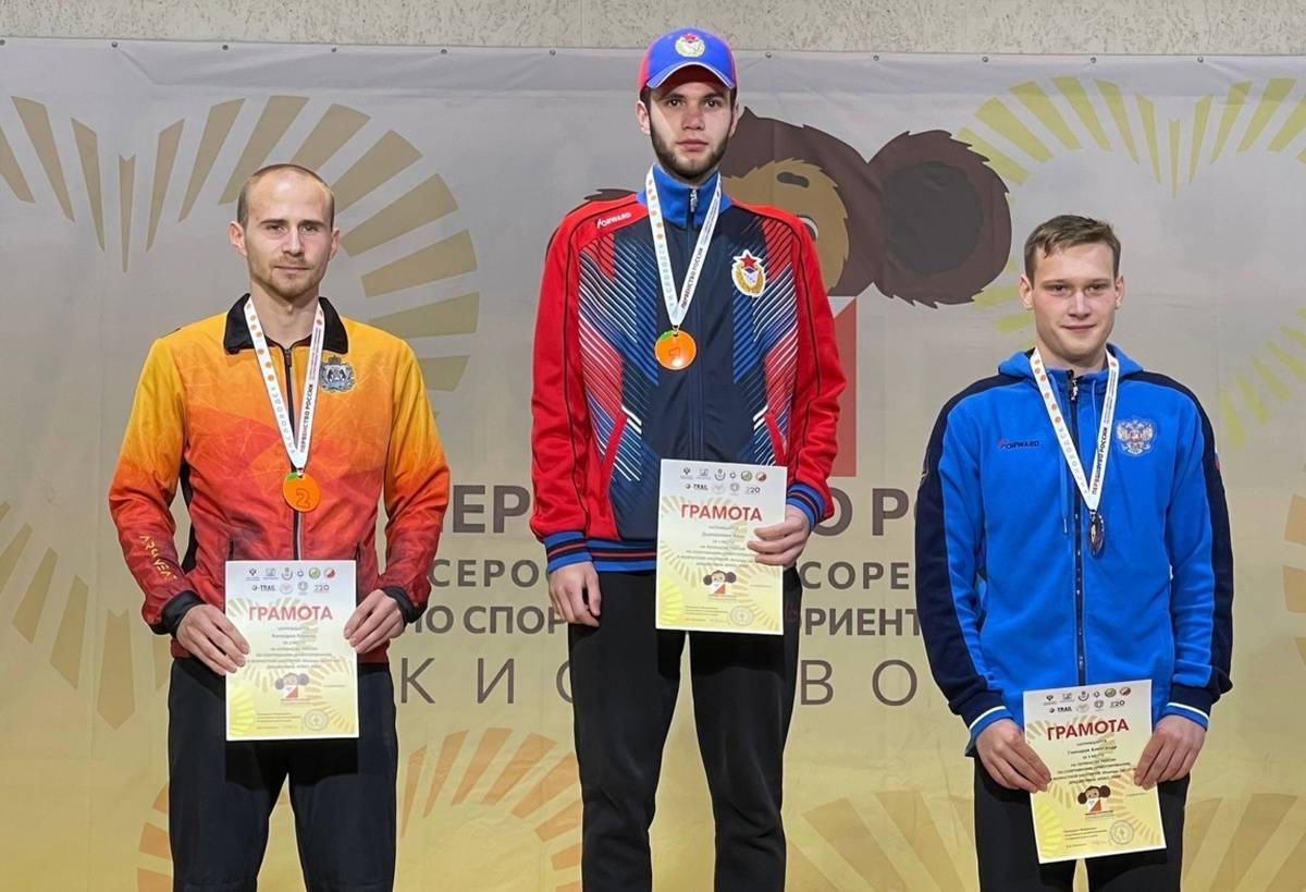 Кирилл Каппаров (крайний слева) является воспитанником новгородской спортшколы олимпийского резерва «Олимп».