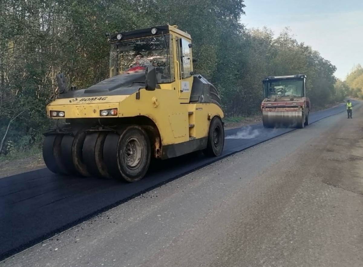 В 2023 году в Новгородской области отремонтировали порядка 400 км региональных дорог с асфальтобетонным покрытием.