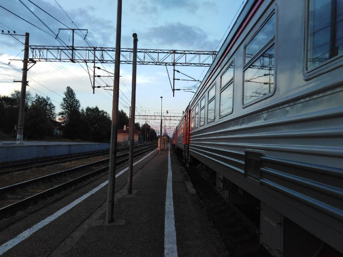 Поезда будут отменены перегонах Окуловка – Поддубье – Котово.