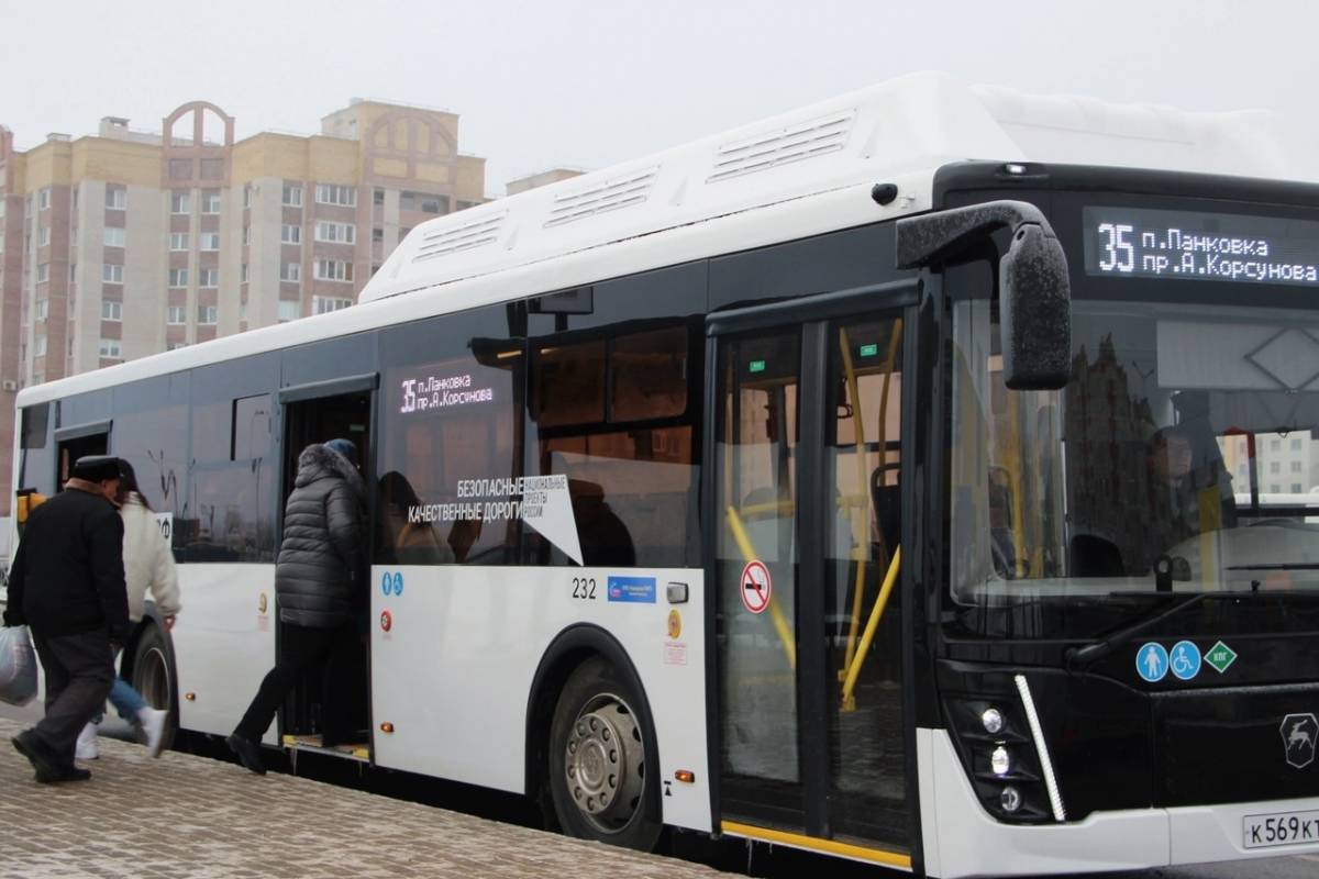 Задача новых автобусов – сократить интервал движения общественного транспорта.
