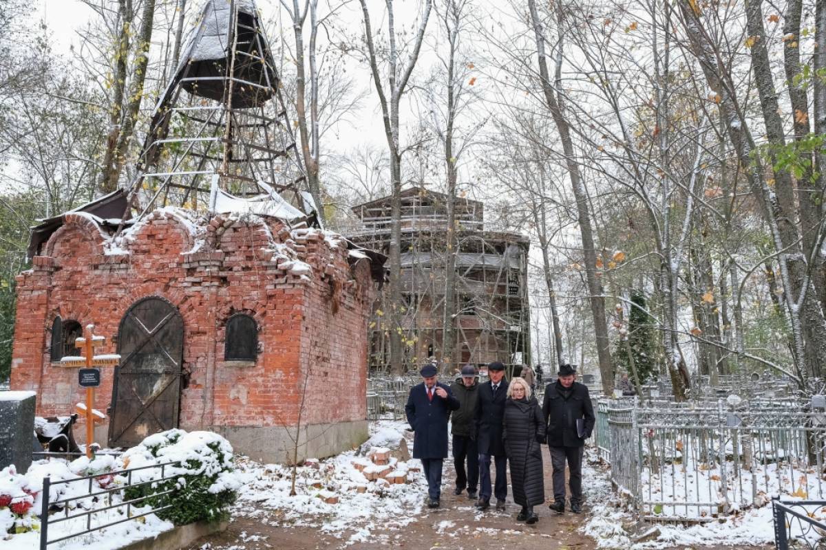 На реставрацию церкви Святых Петра и Павла на Синичьей горе в Великом Новгороде из федерального бюджета выделят 137 млн рублей.