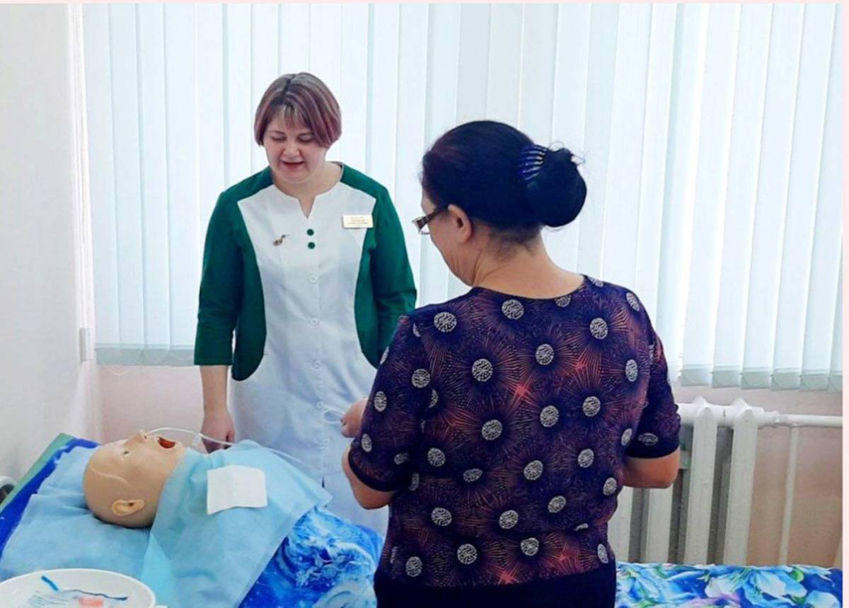 Специалисты получали новые знания на площадке медицинского колледжа НовГУ.