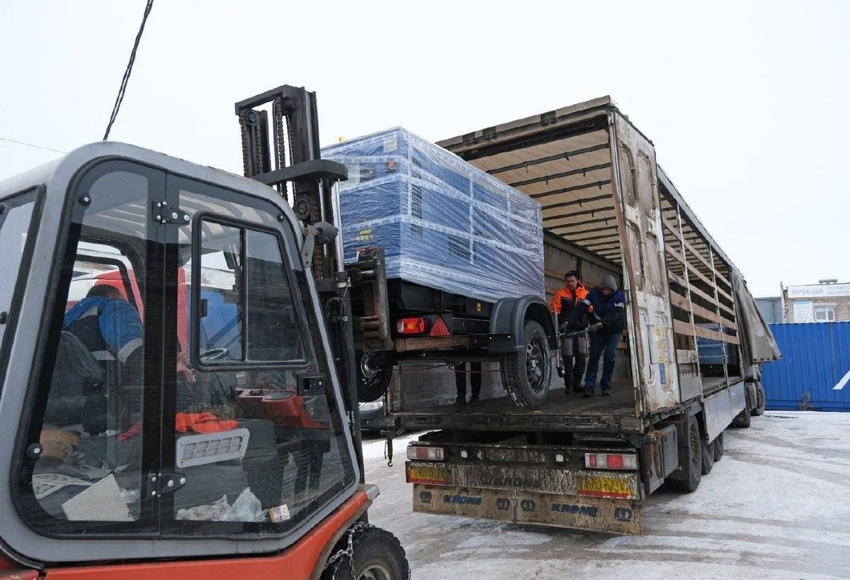 В Каменско-Днепровский район были отправлены пять дизельных генераторов.