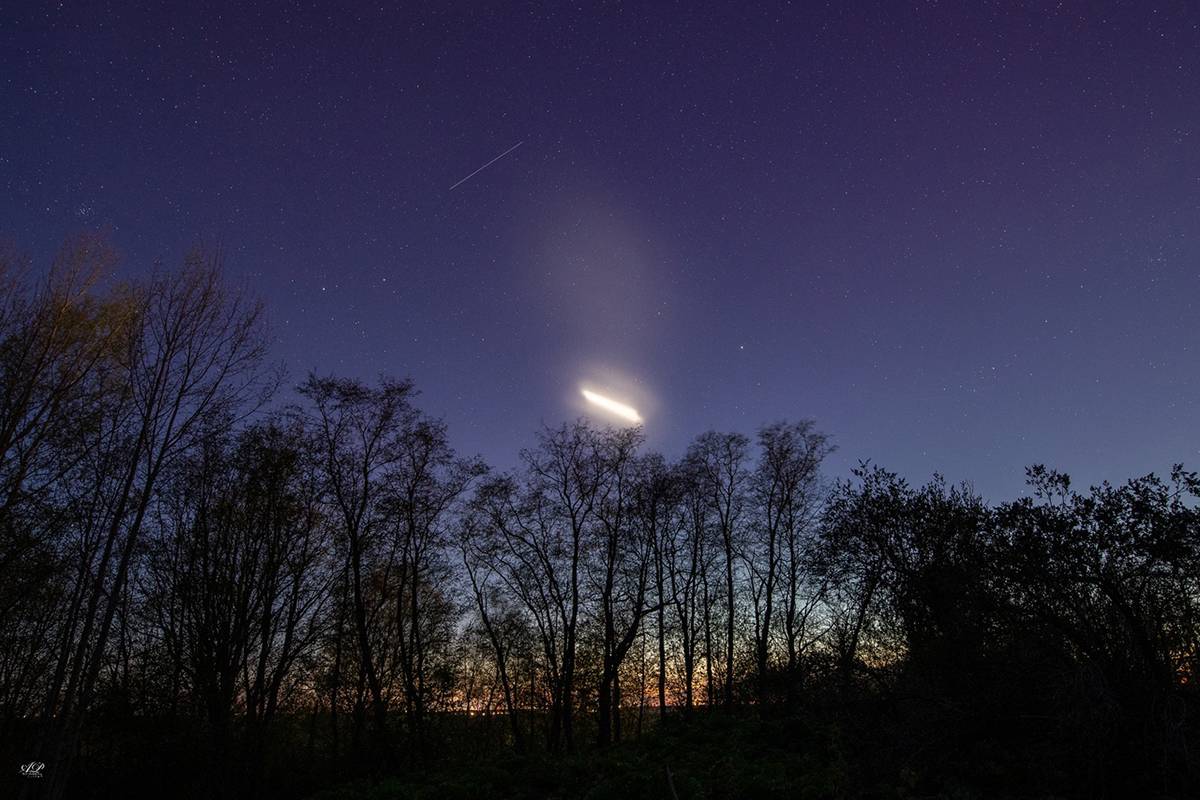 Светящийся диск в небе – результат работы второй ступени ракеты Falcon 9.