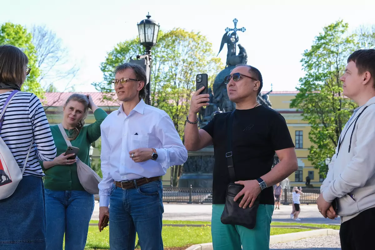 Журналисты посетили знаковые достопримечательности Новгородской области.