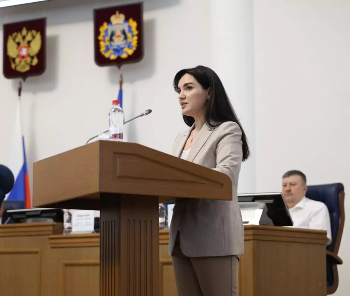 Илианна Петрова рассказала о состоянии отрасли культуры и ответила на вопросы депутатов.