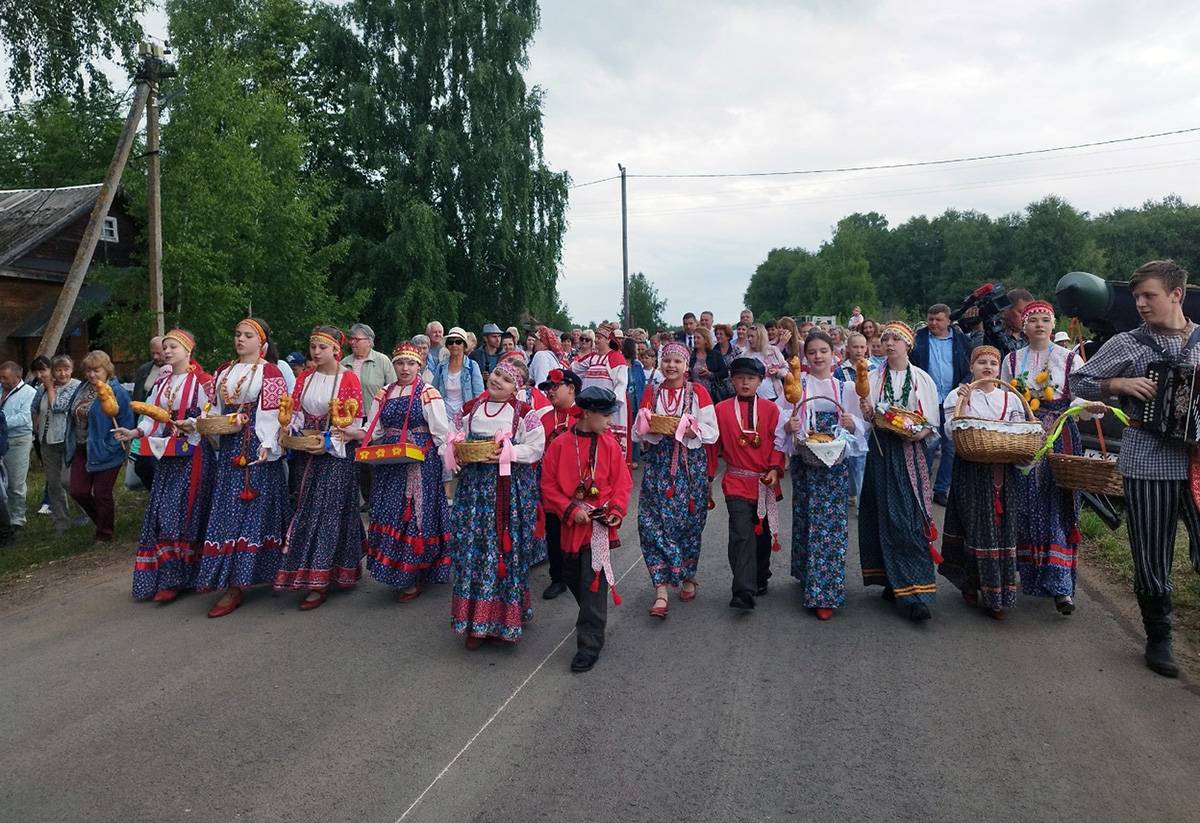 На празднике выступили лучшие творческие коллективы Новгородской области.