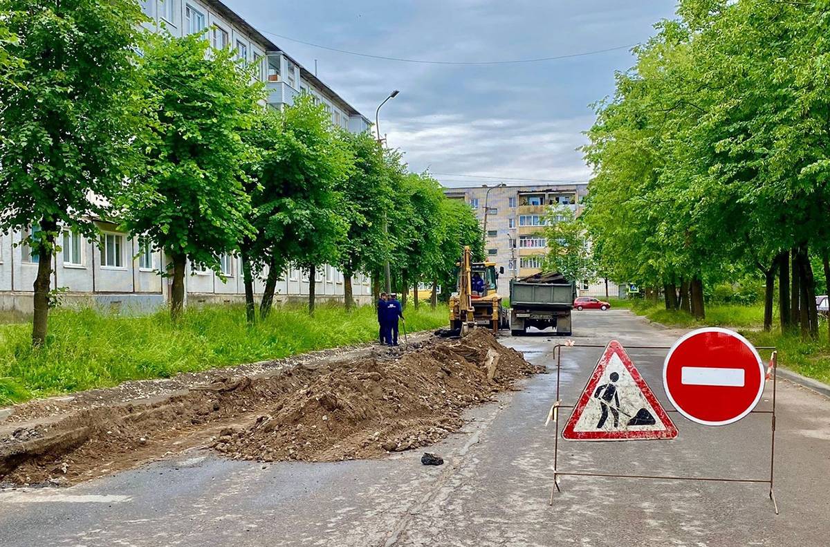 С 17 июня по 1 июля перекрыто движение по дороге от перекрёстка улиц Гостинодворская и Профсоюзная до отдела ЗАГС.