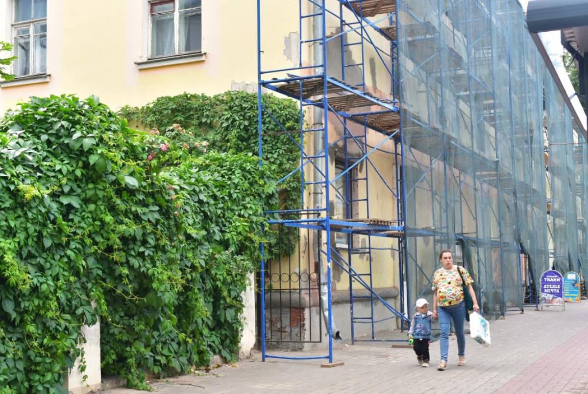 Программа по ремонту фасадов действует в Великом Новгороде второй год.