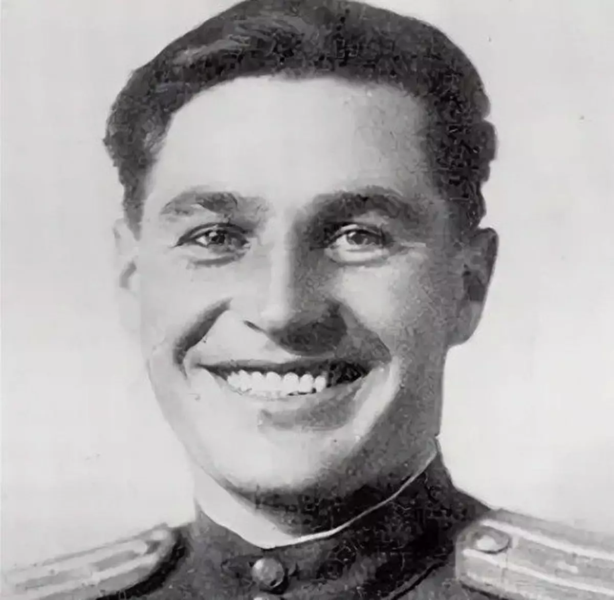 В феврале 1944 года Павел Шевелёв был удостоен звания Героя Советского Союза с вручением ордена Ленина и медали «Золотая Звезда».